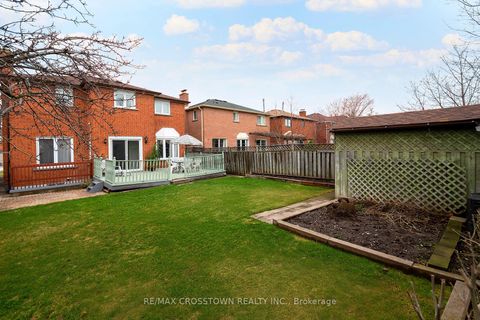 Photo 36 at 119 Fieldgate Drive, Maple, Vaughan
