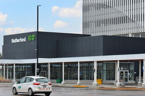 Photo 43 at 119 Fieldgate Drive, Maple, Vaughan