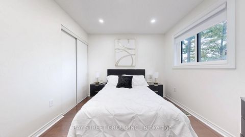 Photo 26 at 53 Priscilla's Place, Painswick South, Barrie