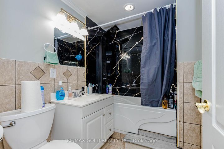 Photo 44 at 23 Wild Indigo Crescent, Wellington, Brampton