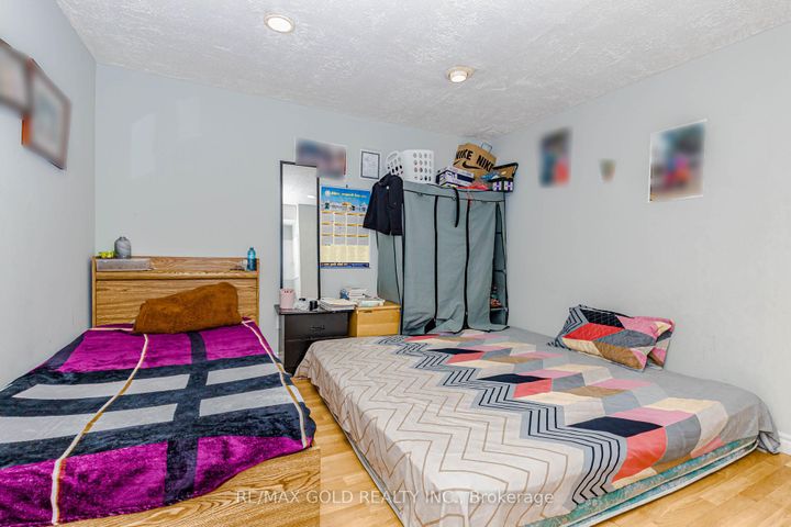 Photo 45 at 23 Wild Indigo Crescent, Wellington, Brampton