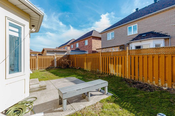 Photo 49 at 23 Wild Indigo Crescent, Wellington, Brampton