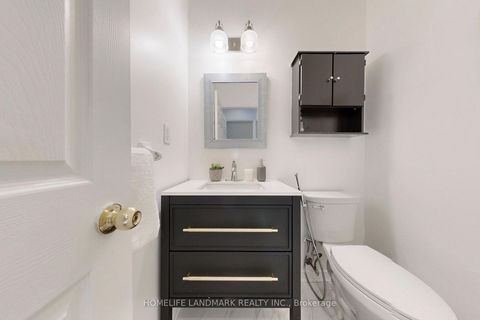 Photo 9 at 82 Baywell Crescent, Bayview Wellington, Aurora