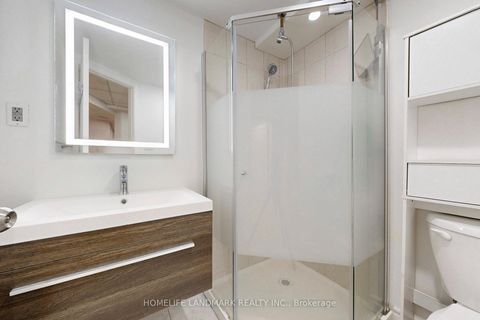 Photo 22 at 82 Baywell Crescent, Bayview Wellington, Aurora