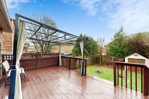 Photo 24 at 82 Baywell Crescent, Bayview Wellington, Aurora