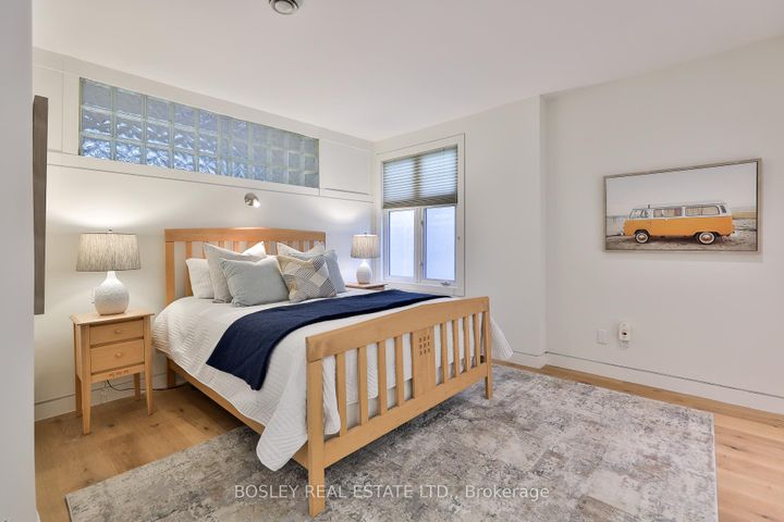 Photo 23 at 301 Keewatin Avenue, Mount Pleasant East, Toronto