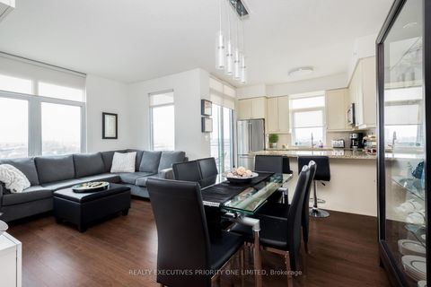 Photo 5 at 511 - 24 Woodstream Boulevard, Vaughan Grove, Vaughan