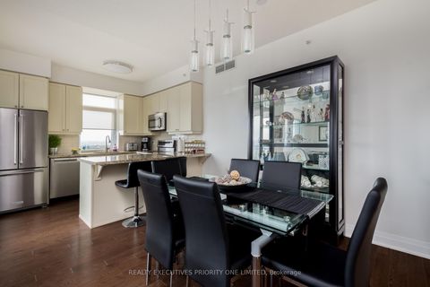 Photo 9 at 511 - 24 Woodstream Boulevard, Vaughan Grove, Vaughan