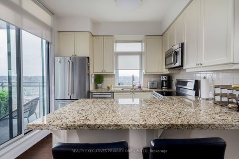 Photo 15 at 511 - 24 Woodstream Boulevard, Vaughan Grove, Vaughan