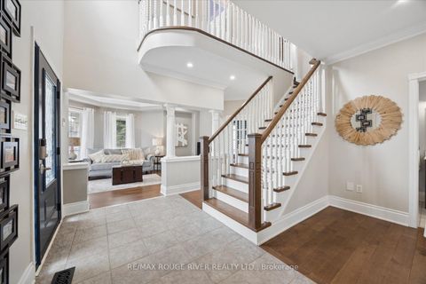 Photo 4 at 9 Elder Crescent, Brooklin, Whitby