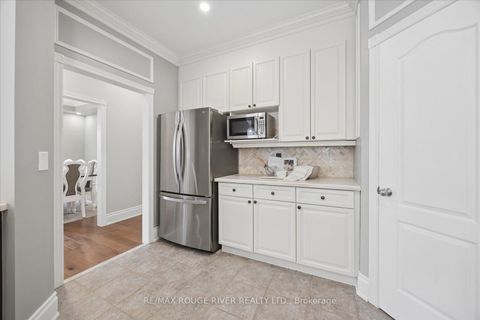 Photo 12 at 9 Elder Crescent, Brooklin, Whitby