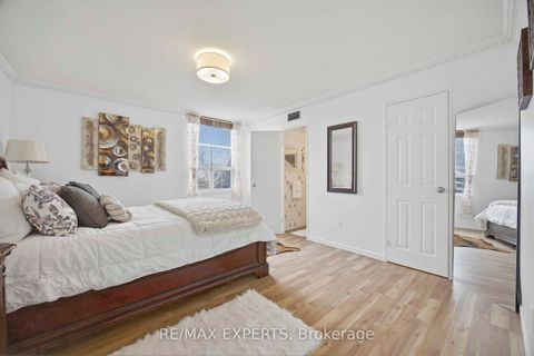 Photo 23 at 1417 - 5 Shady Golfway, Flemingdon Park, Toronto