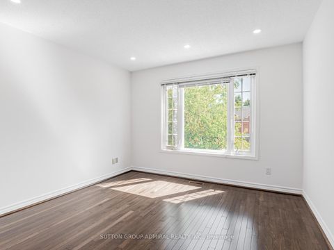 Photo 20 at 98 Rosedale Heights Drive, Uplands, Vaughan