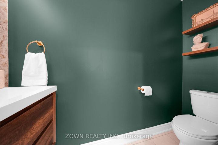 Photo 18 at 3 Tennant Circle, Vellore Village, Vaughan