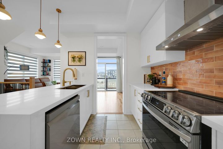 Photo 20 at 3 Tennant Circle, Vellore Village, Vaughan