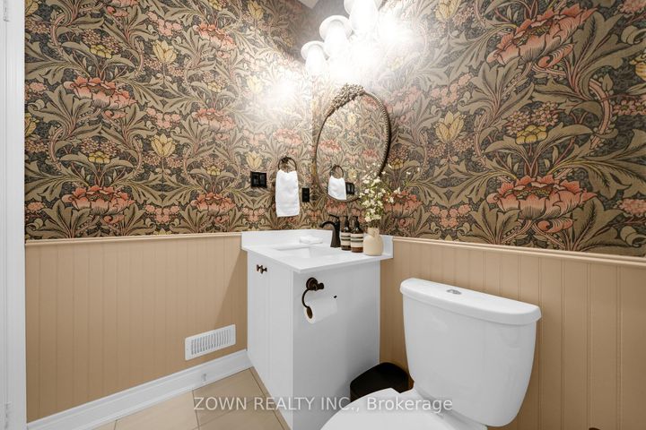 Photo 34 at 3 Tennant Circle, Vellore Village, Vaughan