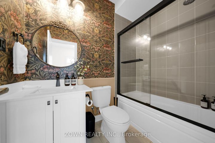 Photo 35 at 3 Tennant Circle, Vellore Village, Vaughan