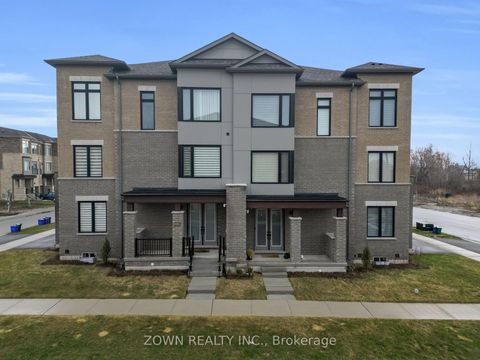 Photo 1 at 3 Tennant Circle, Vellore Village, Vaughan