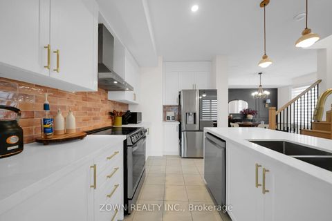 Photo 21 at 3 Tennant Circle, Vellore Village, Vaughan