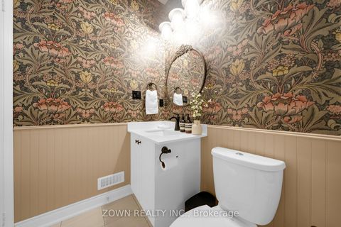 Photo 34 at 3 Tennant Circle, Vellore Village, Vaughan