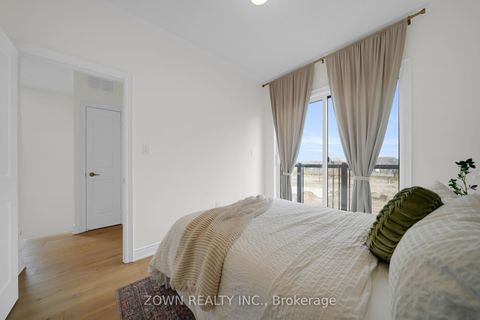 Photo 38 at 3 Tennant Circle, Vellore Village, Vaughan