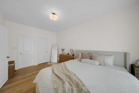 Photo 42 at 3 Tennant Circle, Vellore Village, Vaughan
