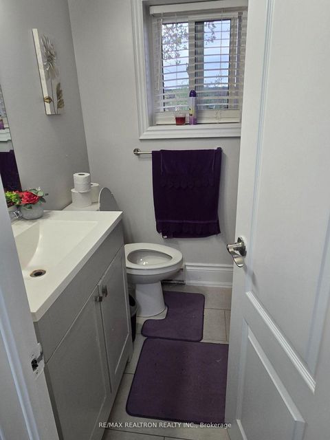 Photo 6 at 885 - 36 Tandridge Crescent, Old Rexdale, Toronto