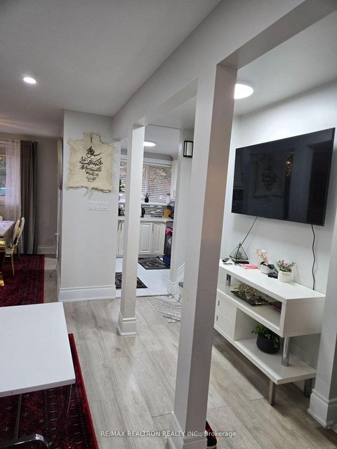 Photo 26 at 885 - 36 Tandridge Crescent, Old Rexdale, Toronto