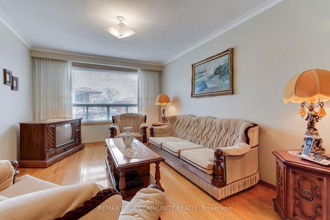 Photo 8 at 48 North Woodrow Boulevard, Birchmount, Toronto
