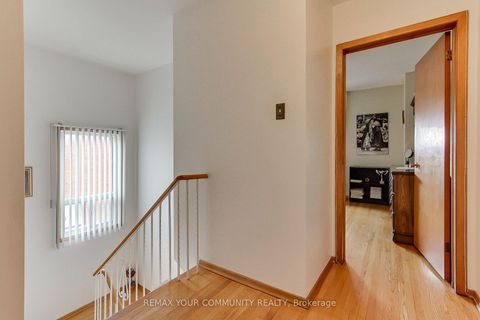 Photo 15 at 48 North Woodrow Boulevard, Birchmount, Toronto