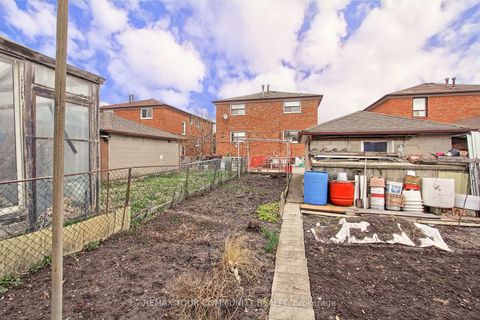 Photo 37 at 48 North Woodrow Boulevard, Birchmount, Toronto