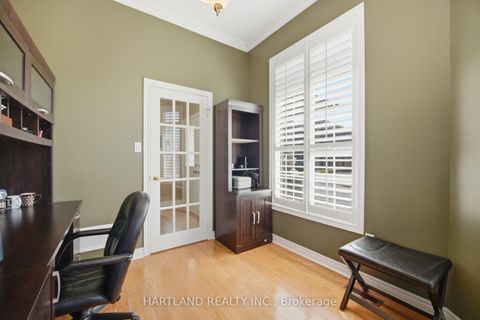 Photo 8 at 8 Westchester Crescent, Berczy, Markham