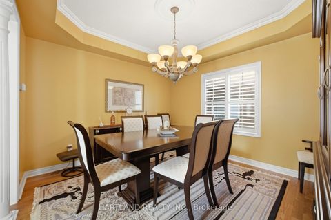 Photo 13 at 8 Westchester Crescent, Berczy, Markham