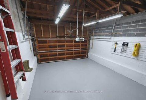 Photo 8 at 27 Kathrose Drive, Pleasant View, Toronto