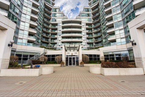 Photo 1 at 918 - 230 Queens Quay W, Waterfront Communities C1, Toronto