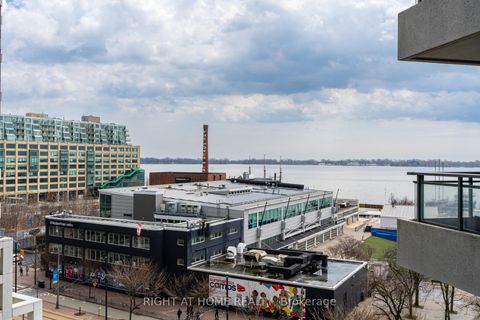 Photo 16 at 918 - 230 Queens Quay W, Waterfront Communities C1, Toronto