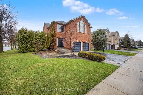 Photo 0 at 84 Worthington Avenue, Oak Ridges Lake Wilcox, Richmond Hill