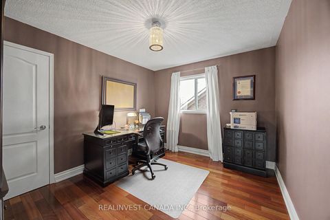 Photo 25 at 84 Worthington Avenue, Oak Ridges Lake Wilcox, Richmond Hill