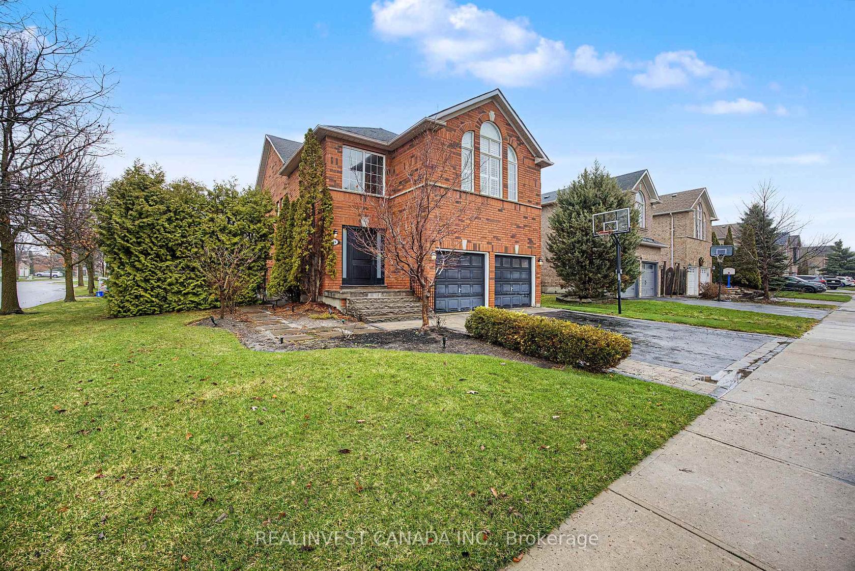 84 Worthington Avenue, Oak Ridges Lake Wilcox, Richmond Hill photo 0