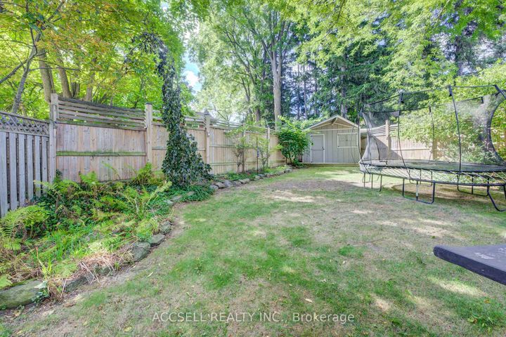Photo 27 at 600 Highvalley Road, Ancaster, Hamilton