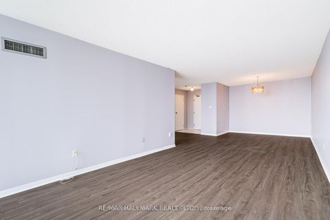 Photo 6 at 707 - 3 Rowntree Road, Jamestown, Toronto