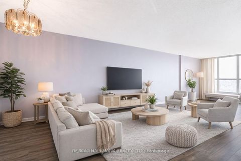 Photo 7 at 707 - 3 Rowntree Road, Jamestown, Toronto