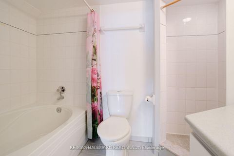 Photo 19 at 707 - 3 Rowntree Road, Jamestown, Toronto