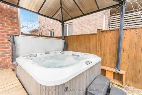 Photo 34 at 33 Auburn Court, Ardagh, Barrie