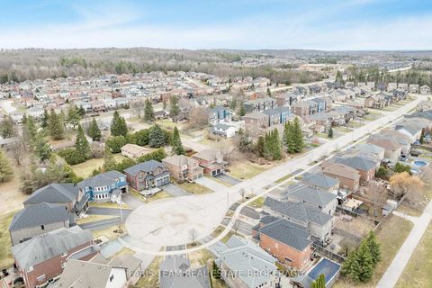 Photo 39 at 33 Auburn Court, Ardagh, Barrie