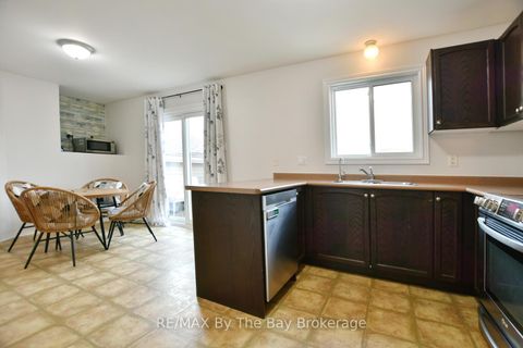 Photo 10 at 215 Montreal Street, Stayner, Clearview