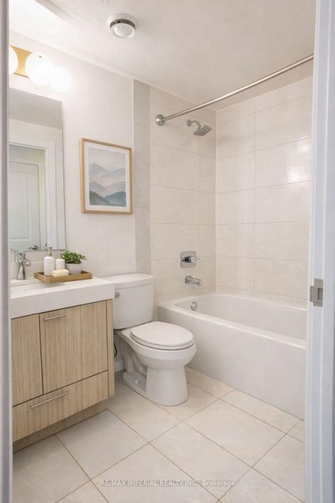 Photo 14 at 708 - 251 Jarvis Street, Yonge Corridor, Toronto