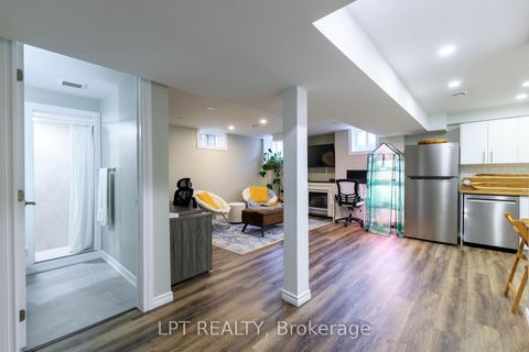 Photo 29 at 16 Bardawill Avenue, Keswick South, Georgina