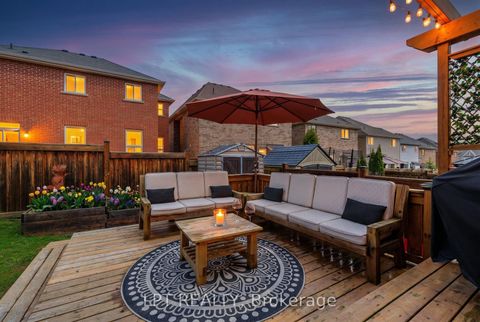 Photo 34 at 16 Bardawill Avenue, Keswick South, Georgina