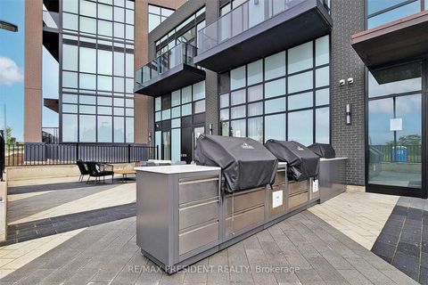 Photo 36 at 112 - 60 George Butchart Drive, CFB, Toronto